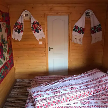 Floare De Maramures 2